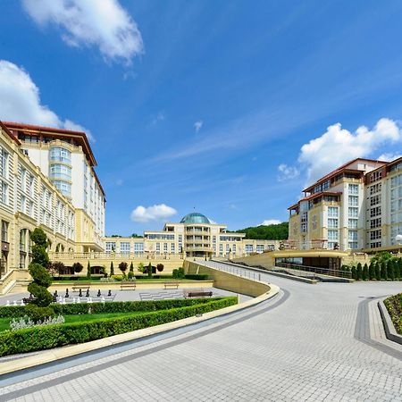 Arden Palace Medical Resort & Spa Sataniv Exterior foto